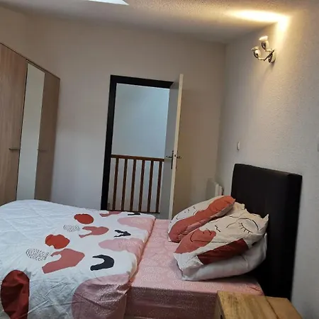 80 M2 Апартаменты Le Puy-en-Velay